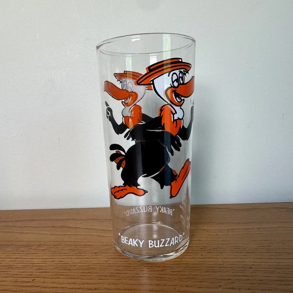 Vintage 1973 Pepsi Collector Series Beaky Buzzard Looney Tunes Glass Warner Bros
